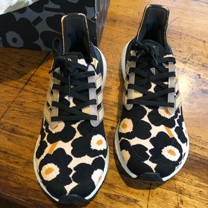 Adidas Marrimekko Adidas Ultraboost 21